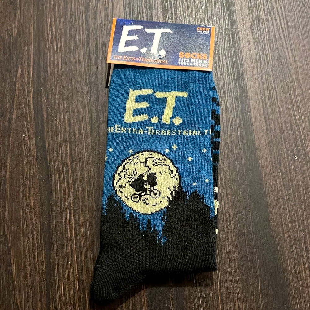 ⭐️3/15 E.T. 80s ET Socks Birthday Stocking Stuffer 1980 ET Phone Home